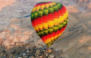 2 Day trip to luxor from Safaga Port with hotair balloon — photo 7
