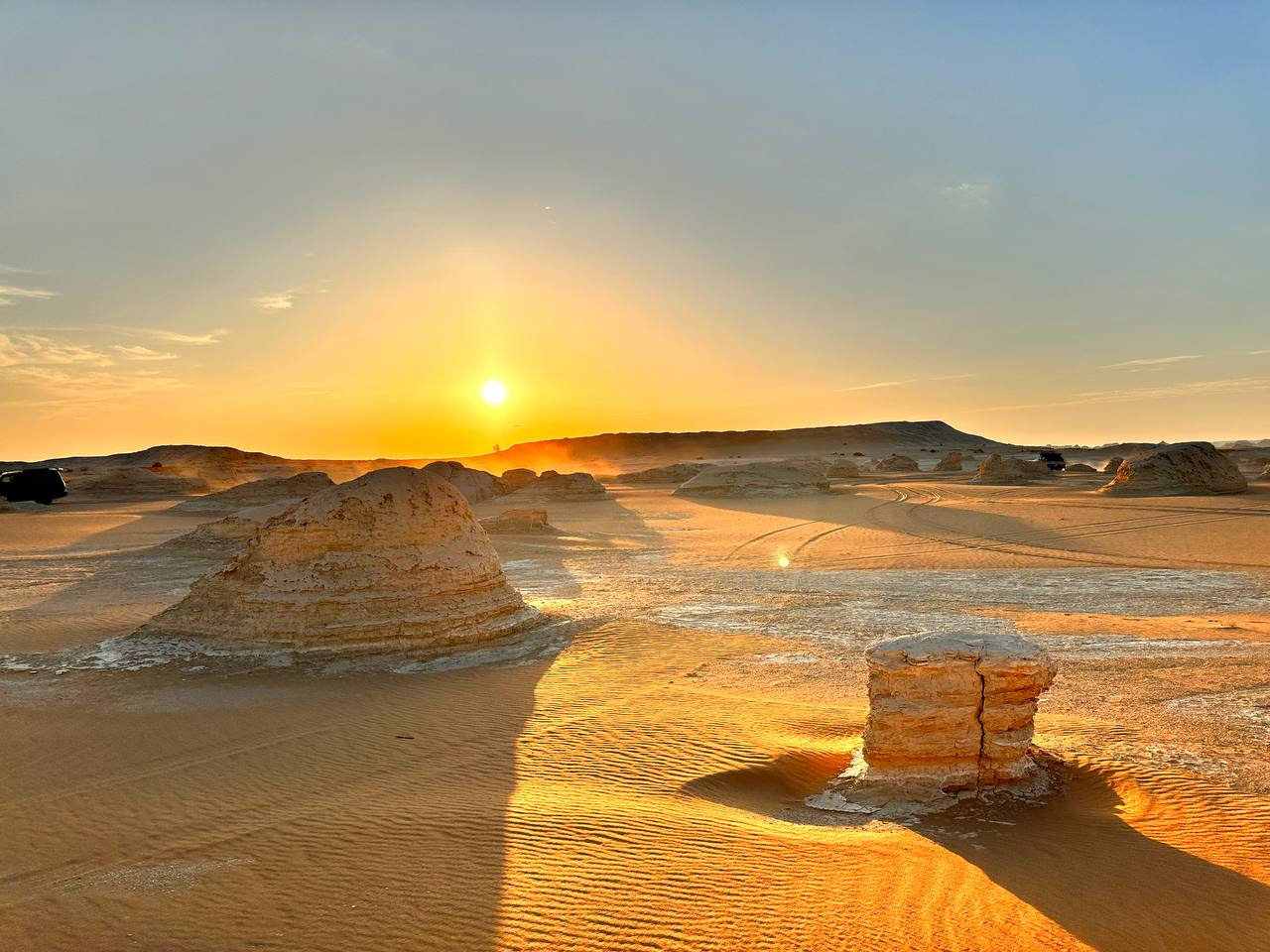 2 day trip to the white desert and wadi el Hitan from Cairo — photo 9