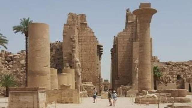 2 days tour to Luxor from Hurghada with hotair balloon — photo 2