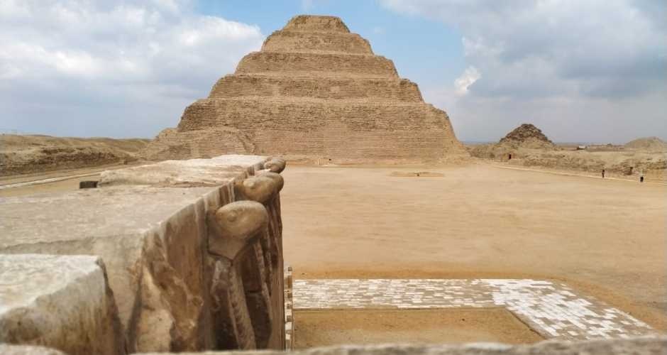 Day Tour to Giza Pyramids and Sakkara from Alexandria Port — photo 9