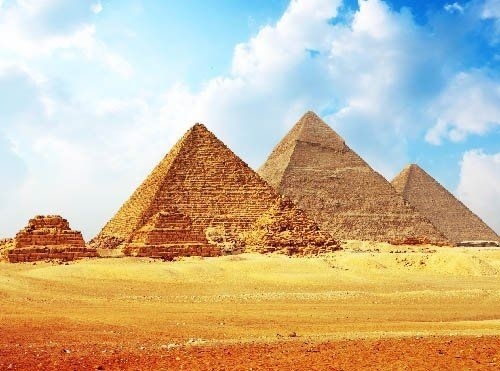 Day trip to Giza Pyramids and Sakkara from Sahel Hashesh — photo 3