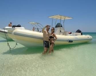 Private speedboat trip to Mahmya island from Sahel Hashesh