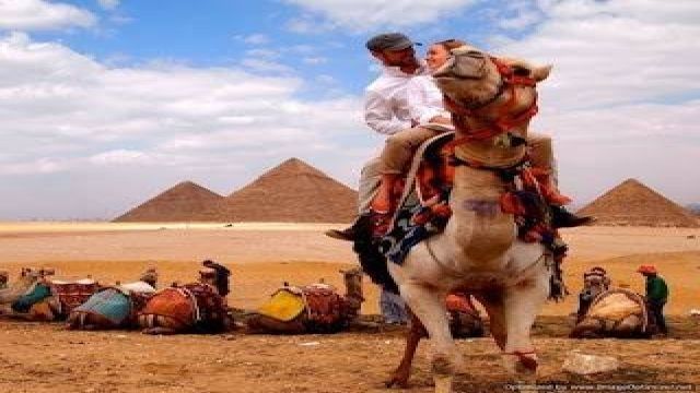 Tour to Giza Pyramids and The Grand Egyptian Museum — photo 3